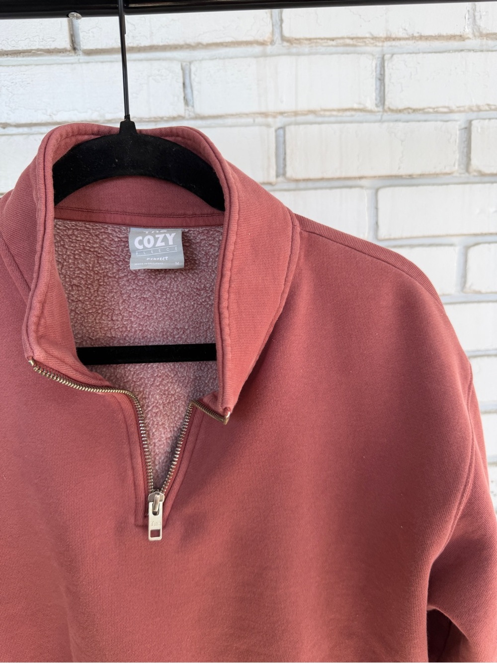 Aritzia TNA Cozy Fleece Cropped Half Zip Pullover | Mauve, Size M